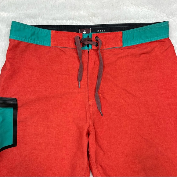 Tavik Red Board Shorts 11” Men’s Size 36 - Picture 3 of 8